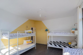 Cosy & Homey RumpusRoom GuestHouse